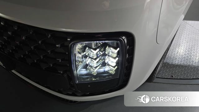 Hyundai Staria id 4185655 из Кореи 14