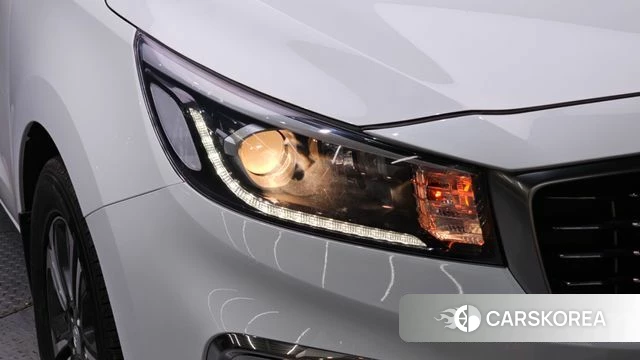 Kia The New Carnival id 4755428 из Кореи 14