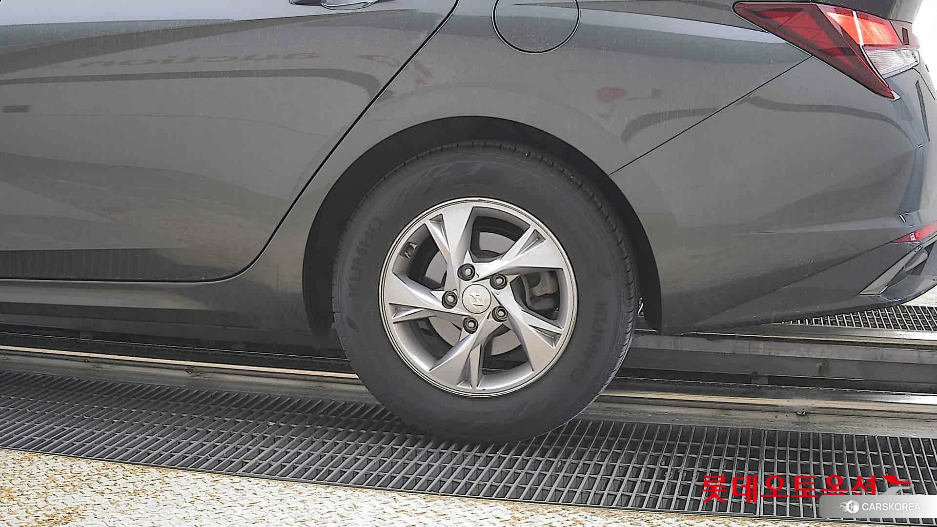 Hyundai Avante id 4296825 из Кореи 14