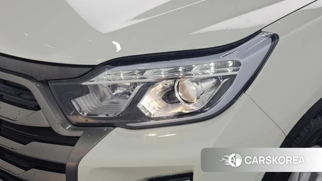Ssangyong The New Rexton Sports Cannes id 4613844 из Кореи 14