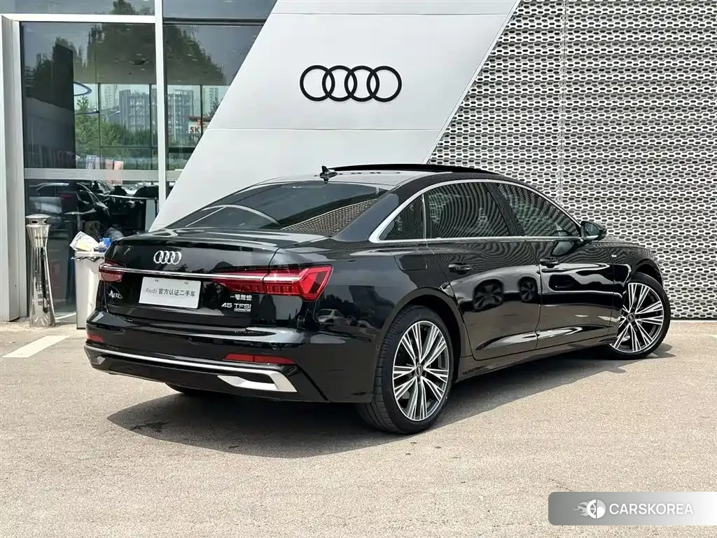 Audi A6L id 4514166 из Китая 14