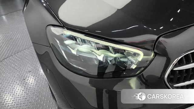 Mercedes-Benz E-Class W213 id 4283027 из Кореи 14