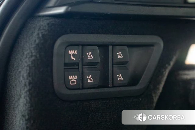 BMW X7 id 4217397 из Китая 14