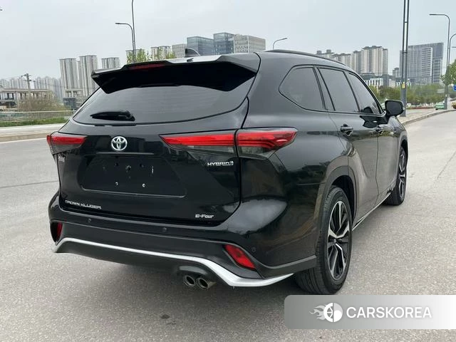 Toyota Crown Lufang id 4313927 из Китая 14