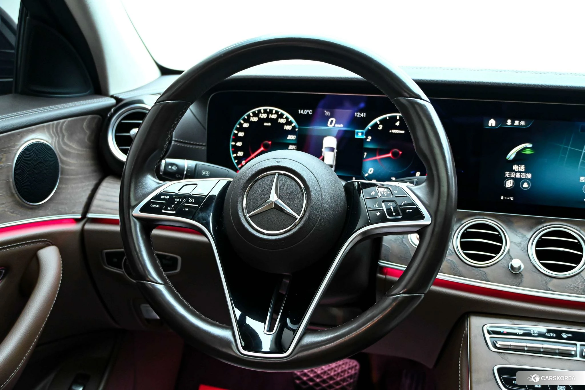 Mercedes-Benz E-class id 4487373 из Китая 14