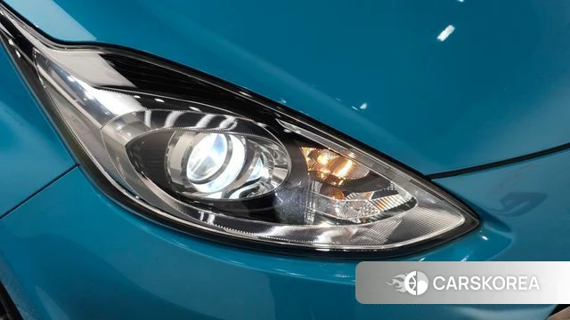 Toyota Prius C id 4459459 из Кореи 14