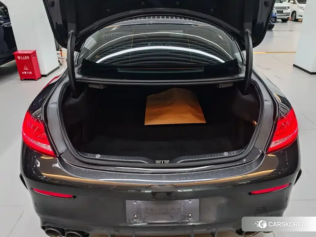 Mercedes-Benz C-class AMG id 4679994 из Китая 14