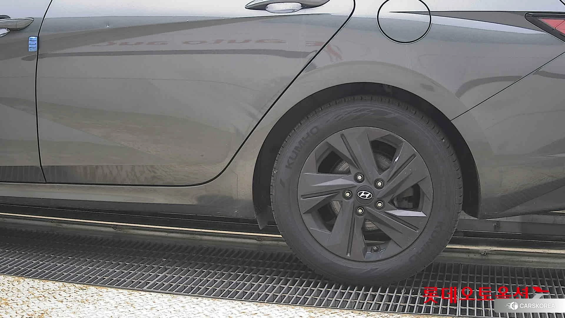 Hyundai Avante Hybrid id 4352308 из Кореи 14