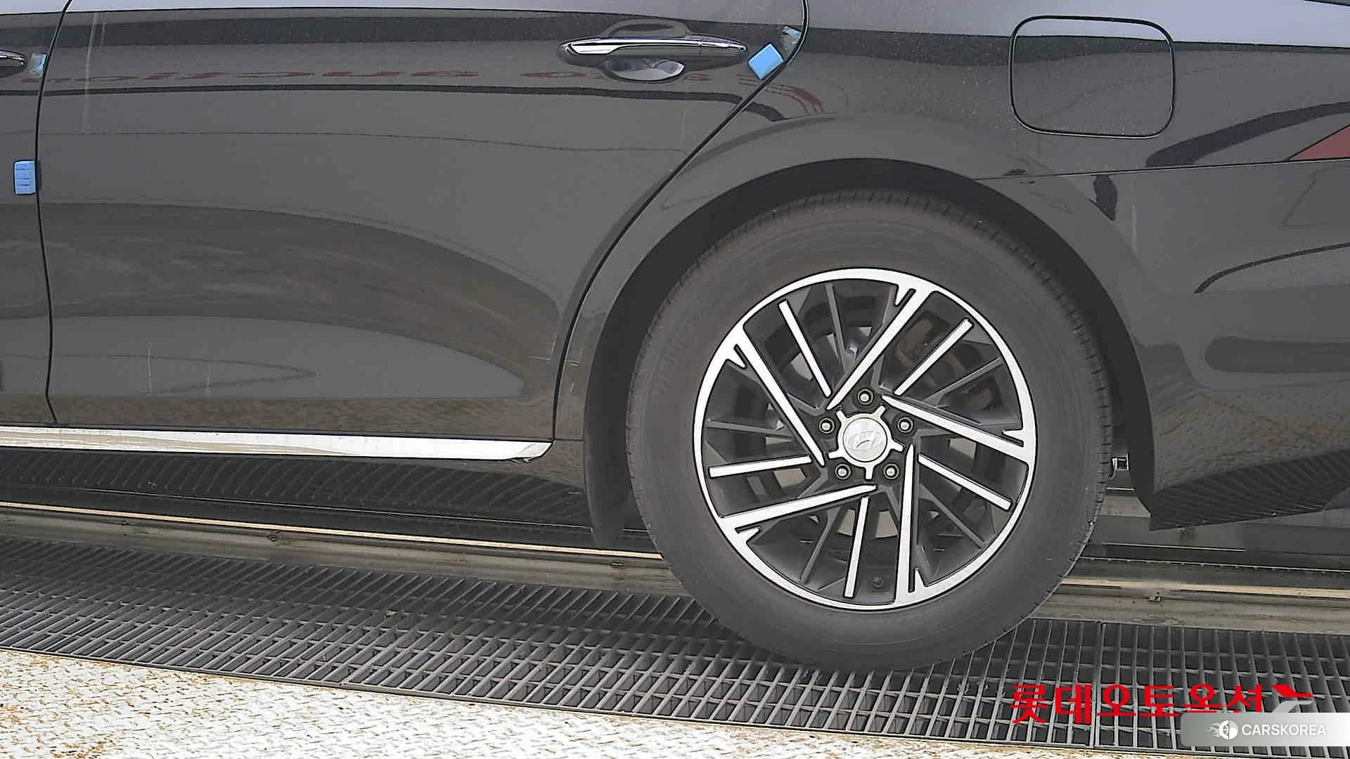 Hyundai Grandeur id 4289468 из Кореи 14
