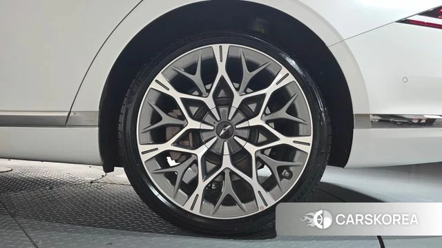 Genesis G90 (RS4) id 4612731 из Кореи 14