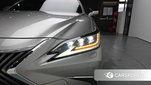 Lexus ES300h 7th generation id 4637211 из Кореи 14