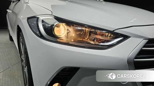 Hyundai Avante AD id 4924128 из Кореи 14