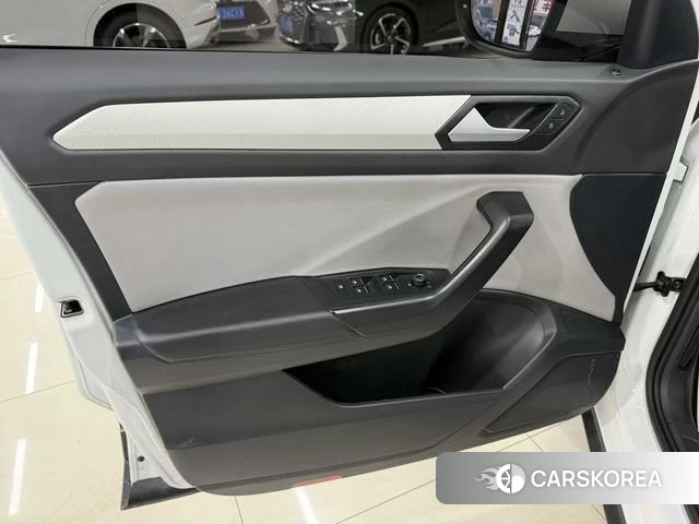 Volkswagen Exploring songs id 4314537 из Китая 14