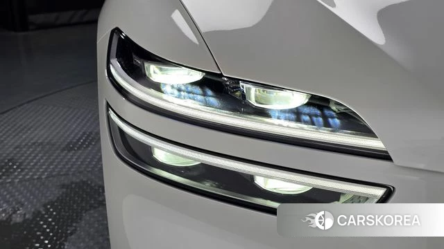 Genesis GV70 id 4681930 из Кореи 14