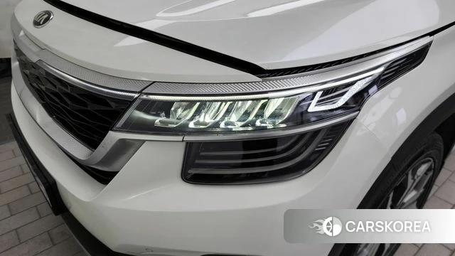 Kia Seltos id 4231708 из Кореи 14