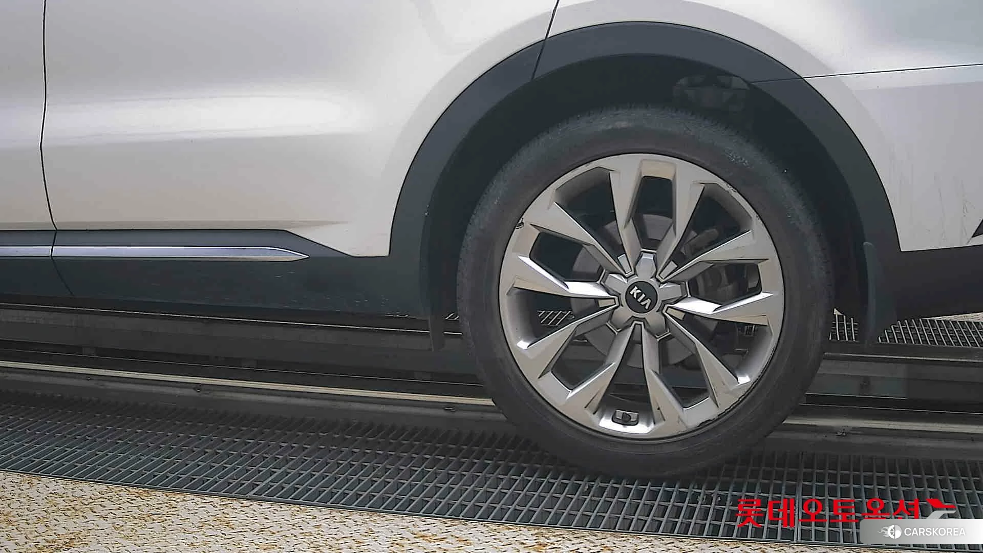 Kia Sorento id 4674222 из Кореи 14