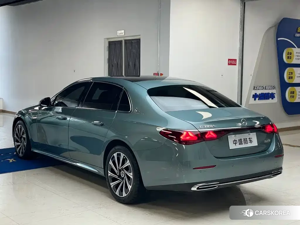Mercedes-Benz E-Class id 4679601 из Китая 14