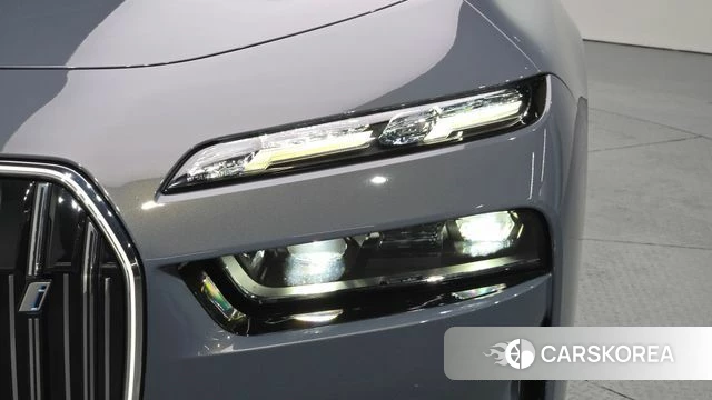 BMW i7 (G70) id 4735270 из Кореи 14