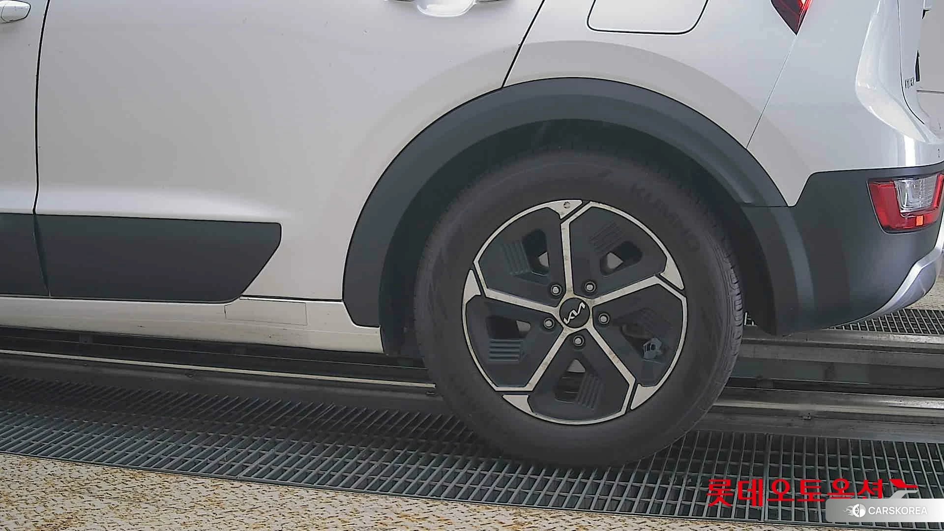 Kia Niro Hybrid id 4909299 из Кореи 14