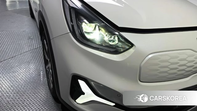 Kia Niro Plus id 4422900 из Кореи 14