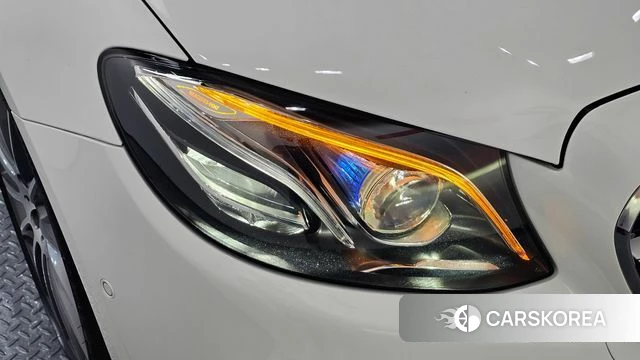 Mercedes-Benz E-Class W213 id 4647845 из Кореи 14