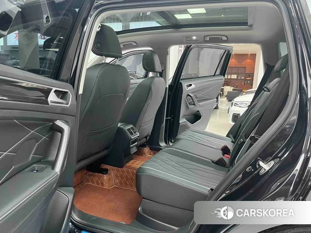 Volkswagen Tiguan L id 4258869 из Китая 14
