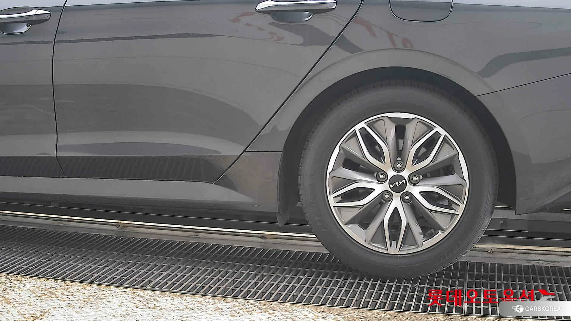 Kia K5 Hybrid id 3888431 из Кореи 14