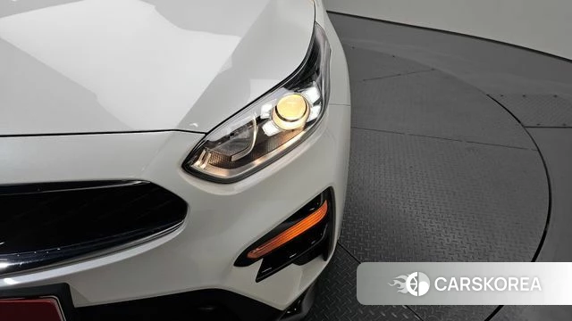 Kia Come New K3 id 4224805 из Кореи 14