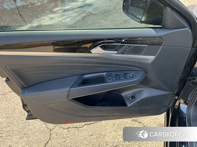 Volkswagen Passat id 3926969 из Китая 14