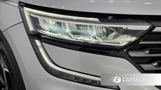 Renault Korea (Samsung) The New QM6 id 4941948 из Кореи 14
