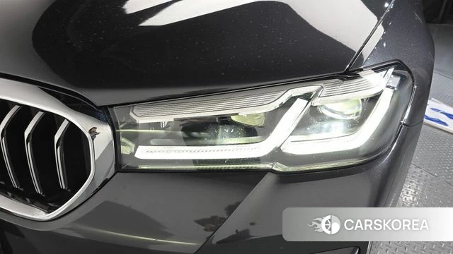 BMW 5 Series (G30) id 4422225 из Кореи 14
