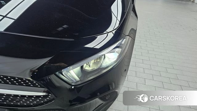 Mercedes-Benz A-Class W177 id 4284192 из Кореи 14