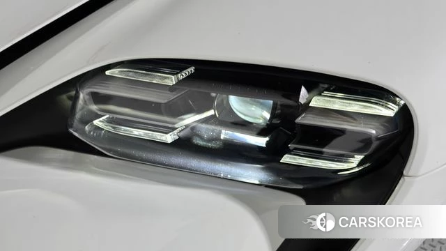 Porsche Taycan id 4230867 из Кореи 14