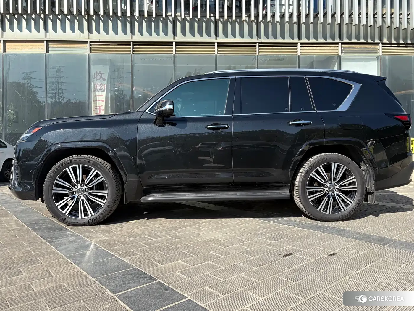 Lexus LX id 4515464 из Китая 14