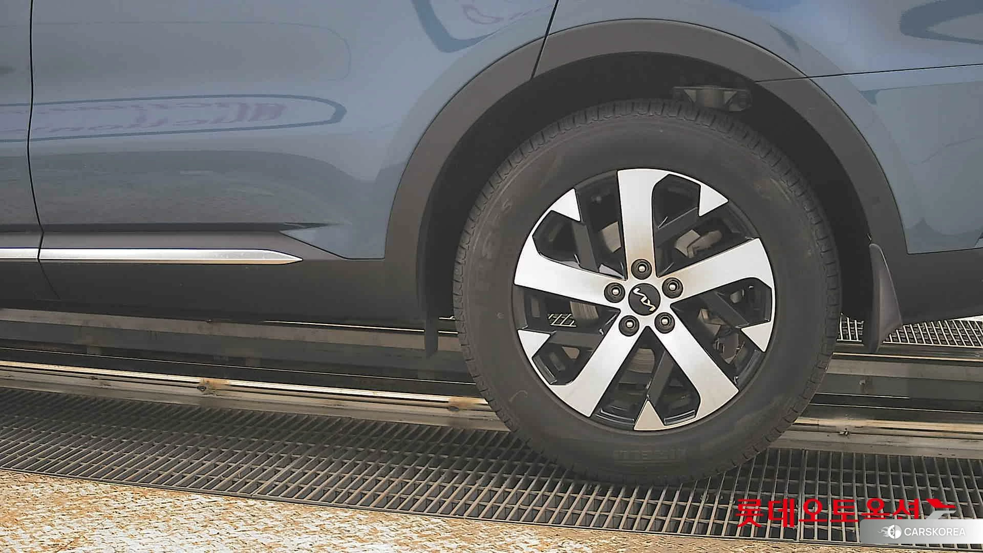 Kia Sorento id 3869396 из Кореи 14