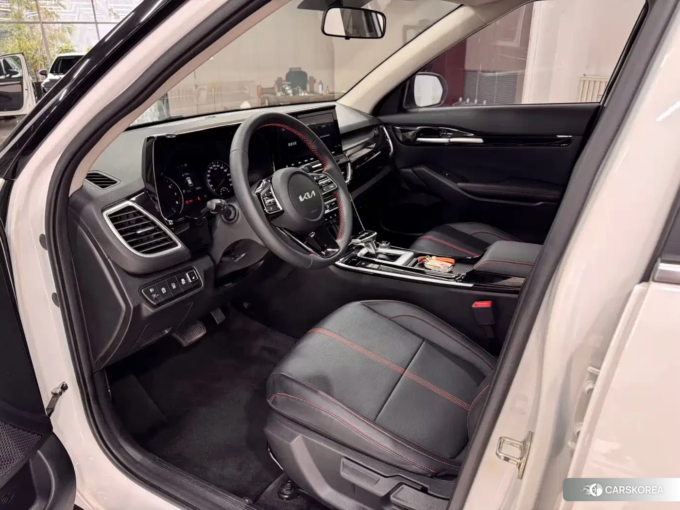 Kia KX3 id 4664454 из Китая 14