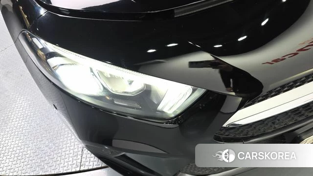 Mercedes-Benz A-Class W177 id 4250741 из Кореи 14