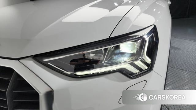 Audi Q3 (F3) id 4523189 из Кореи 14