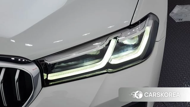 BMW 5 Series (G30) id 4443643 из Кореи 14