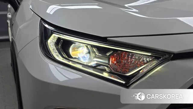 Toyota RAV4 5th Generation id 4652040 из Кореи 14