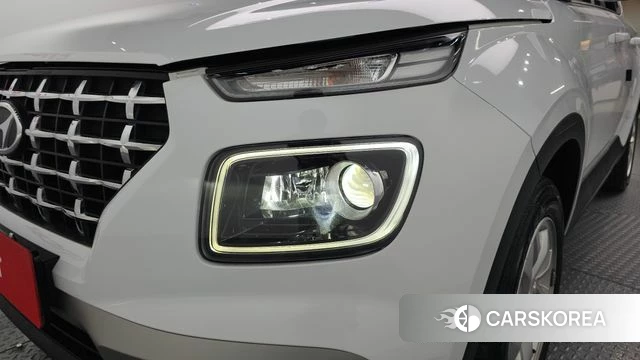 Hyundai Venue id 4309348 из Кореи 14