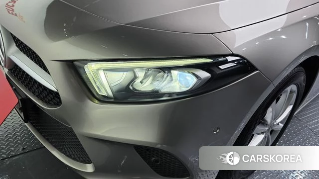 Mercedes-Benz A-Class W177 id 4424379 из Кореи 14