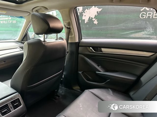 Honda Accord id 4313597 из Китая 14