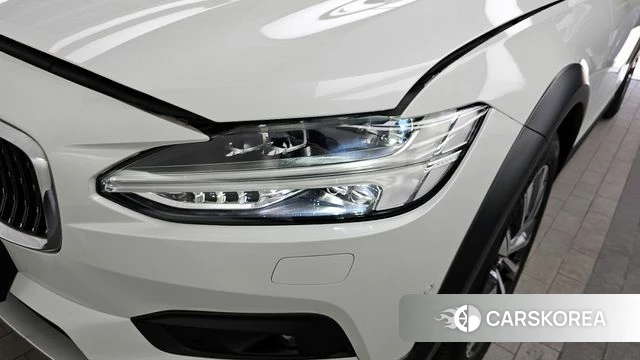 Volvo V90 Cross-Country id 4310034 из Кореи 14