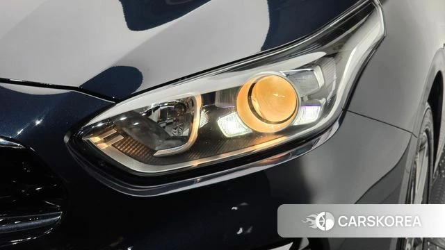 Kia Come New K3 id 4677508 из Кореи 14