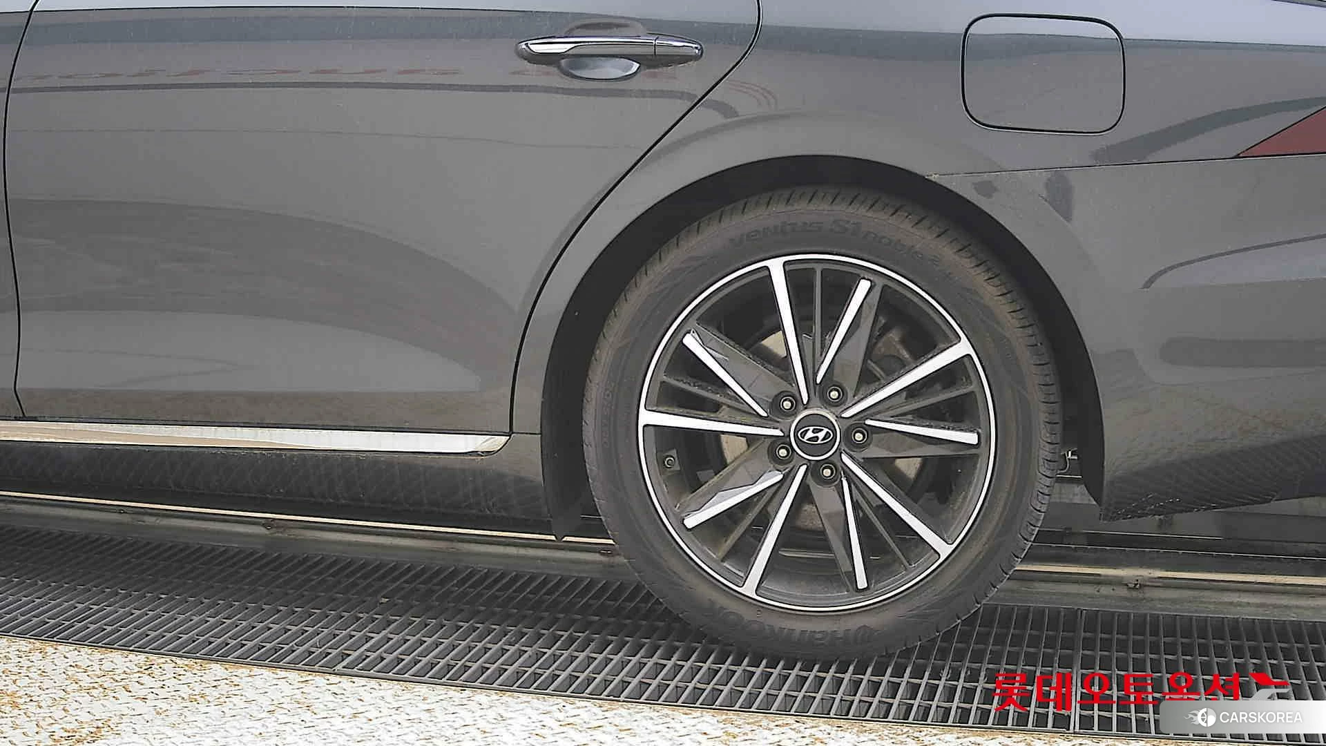 Hyundai Grandeur id 4296814 из Кореи 14