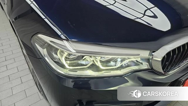 BMW 5 Series (G30) id 4284772 из Кореи 14