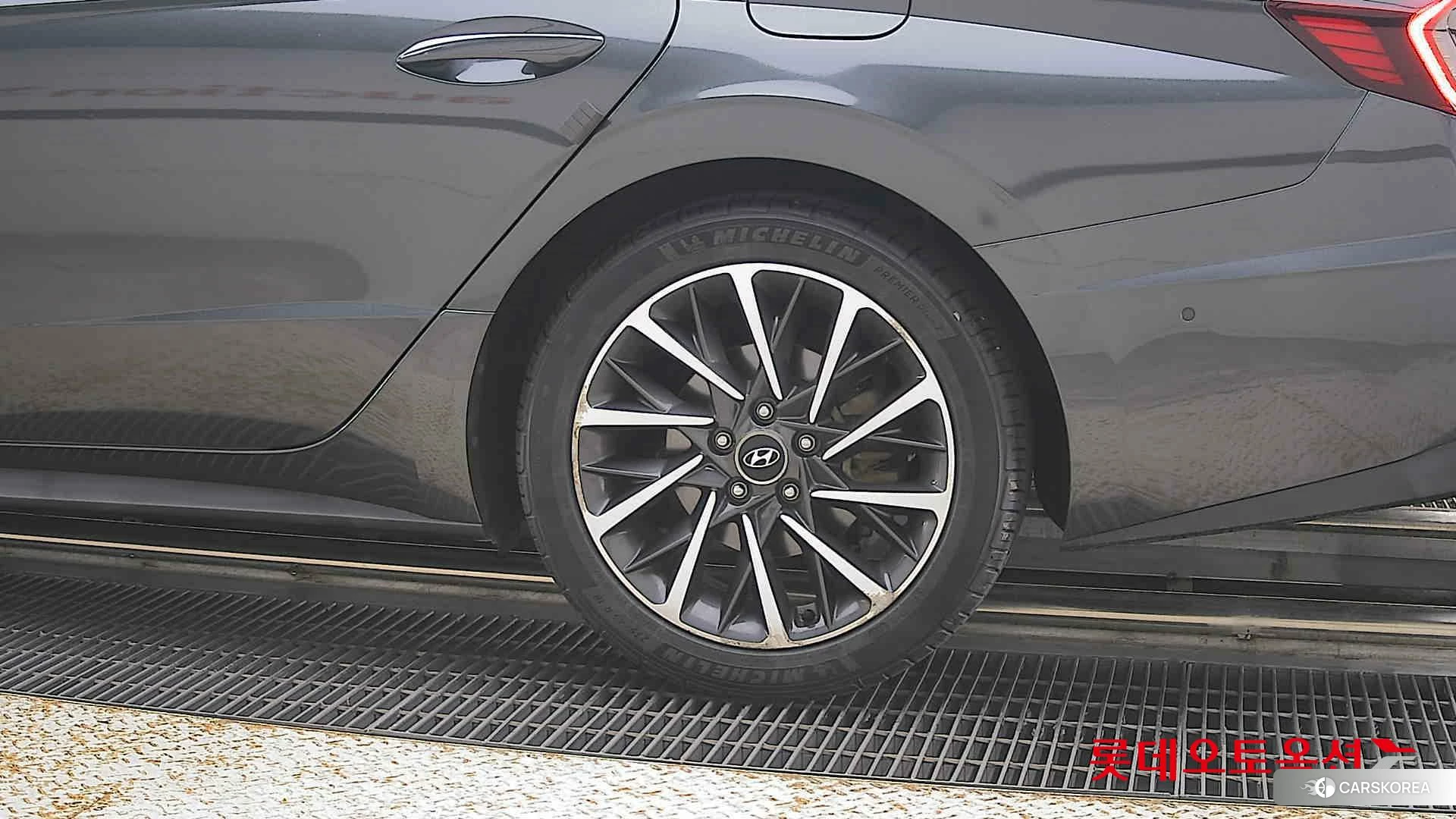 Hyundai Sonata id 4498375 из Кореи 14