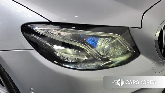 Mercedes-Benz E-Class W213 id 4698949 из Кореи 14