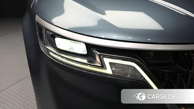 Kia Carnival 4th generation id 4641715 из Кореи 14